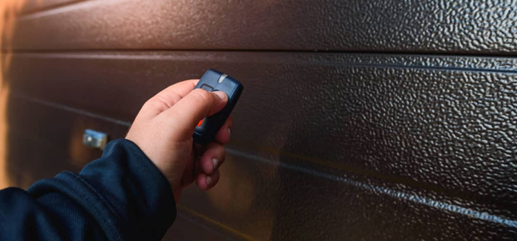 automatic door opener with remote control in Carlsbad